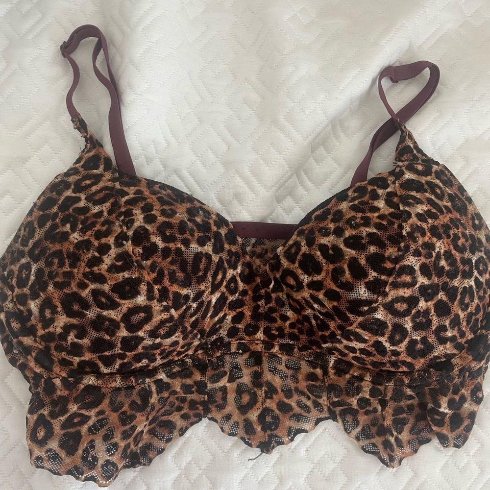 Victoria Secret Pink lace cheetah bra wireless